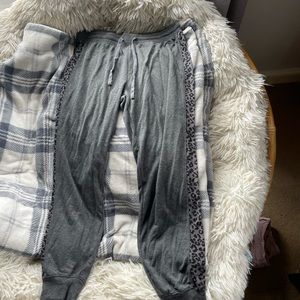 Grey sweatpants - Medium